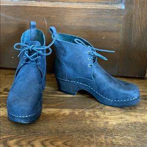 Troentorp clog booties